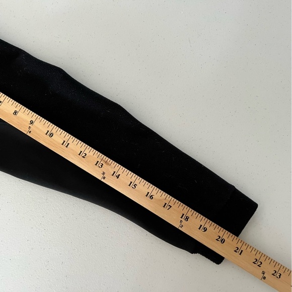 Mountain Hardware Women’s Windstopper Fleece Jacket Black Size Small - Picture 9 of 13